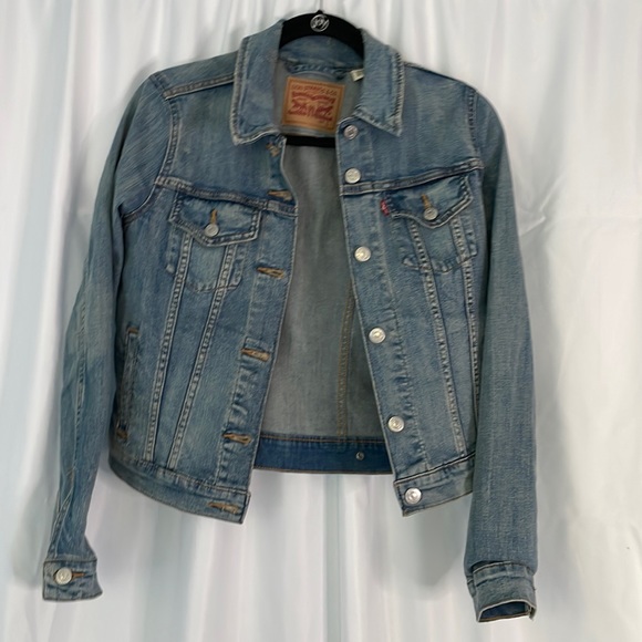 Levi jacket - Picture 1 of 3